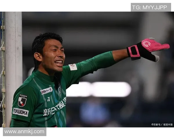 福冈黄蜂与东京绿茵激战正酣比分揭晓精彩瞬间回顾